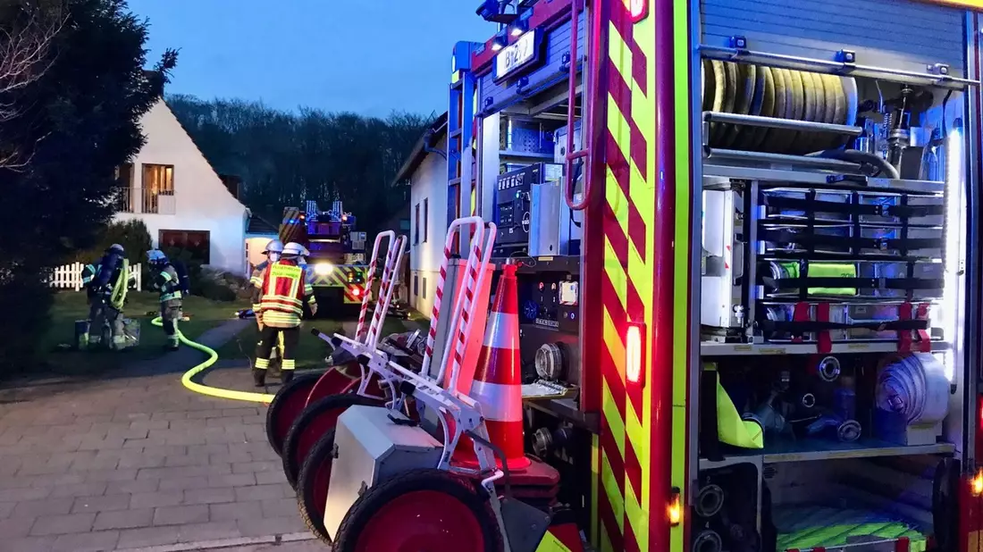 FW Minden: Großeinsatz für die Feuerwehr Minden - Austretender Gefahrstoff aus einem Tankwaggon - Bild: presseportal.de