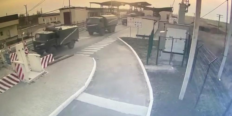 Russische Militärfahrzeuge an der Grenze zur Krim - Foto: Text: ?ber dts Nachrichtenagentur