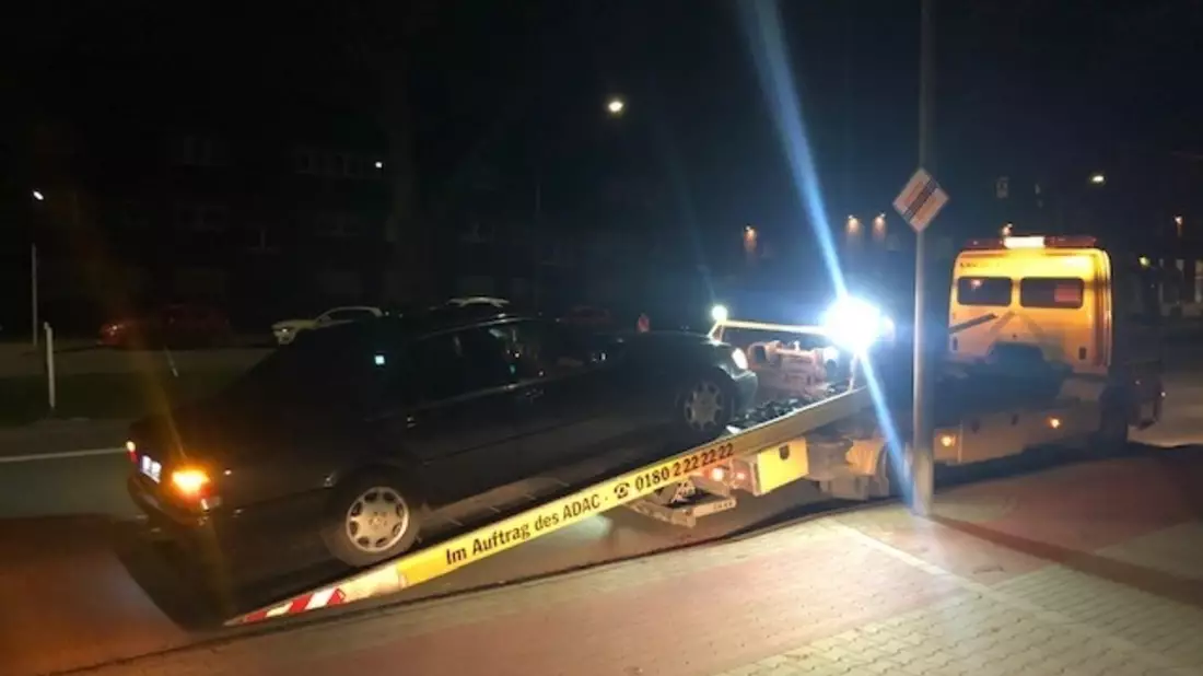 POL-GF: Verkehrskontrolle führt zu Durchsuchungsmaßnahmen - Bild: presseportal.de