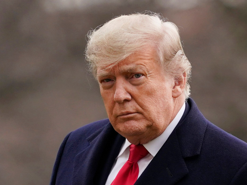 Trump freut sich über eine «historische Investition». - Foto: Evan Vucci/AP/dpa