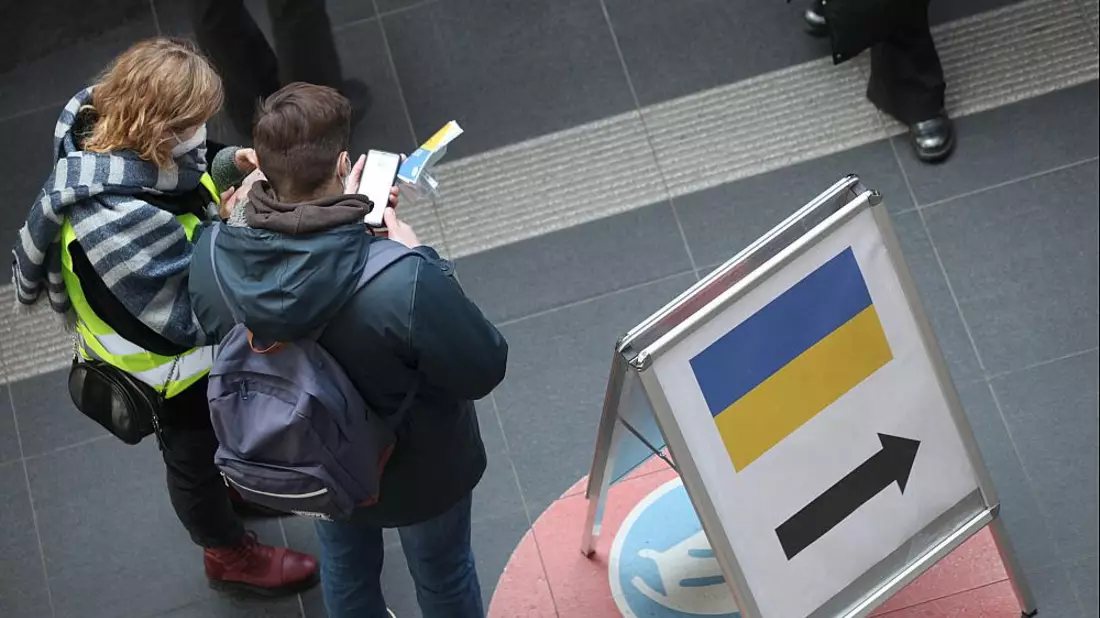 Helfer für Flüchtlinge aus der Ukraine am 02.03.2022 in Berlin - Bild: ?ber dts Nachrichtenagentur