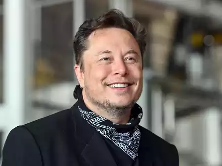 Elon Musks Gehirnimplantate-Firma Neuralink hat ein Problem mit einem Gehirn-Chip eingeräumt (Archivbild). - Foto: Patrick Pleul/dpa-Zentralbild/dpa