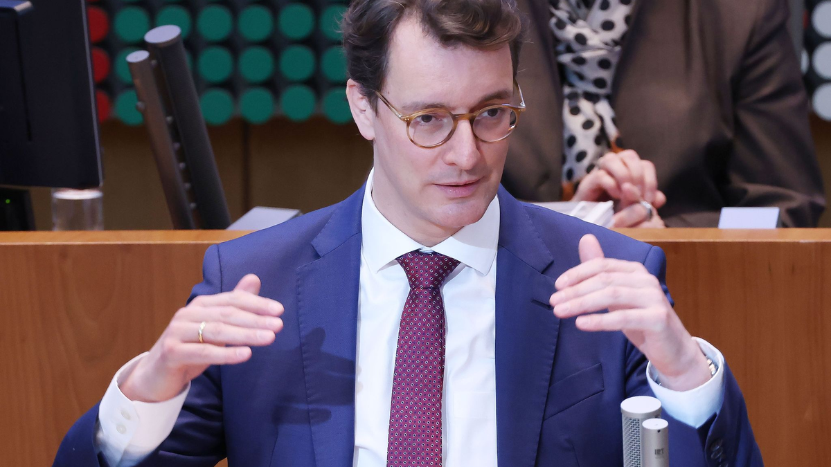 «Schwarz-Grün hat viel Potenzial»: Nordrhein-Westfalens Ministerpräsident Hendrik Wüst. - Foto: Oliver Berg/dpa