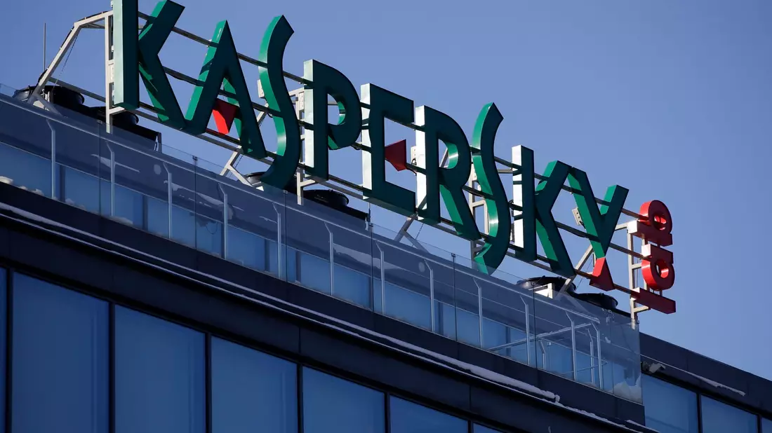 Das russische IT-Unternehmen Kaspersky, einst ein international respektierter Spezialist für PC-Sicherheit, hat schon seit Jahren einen schweren Stand im Westen. - Bild: Pavel Golovkin/AP/dpa