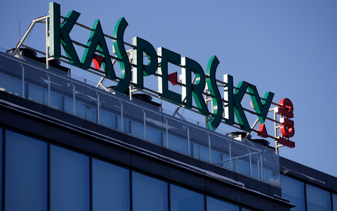 Das russische IT-Unternehmen Kaspersky, einst ein international respektierter Spezialist für PC-Sicherheit, hat schon seit Jahren einen schweren Stand im Westen. - Foto: Pavel Golovkin/AP/dpa