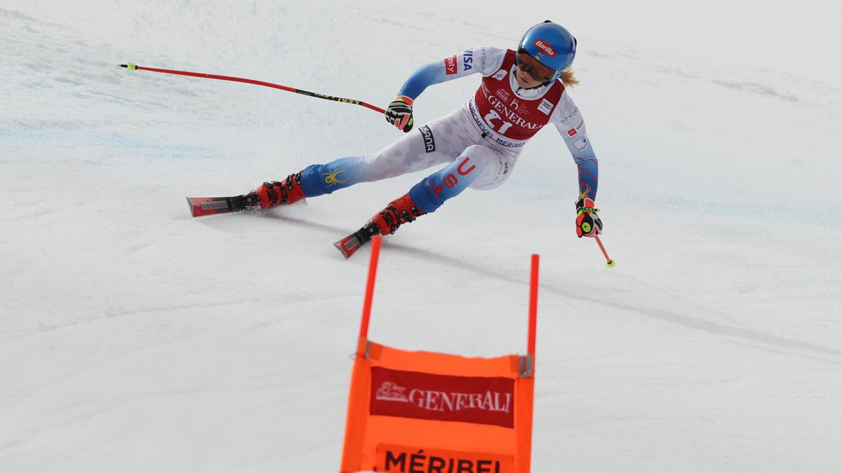 US-Skistar Mikaela Shiffrin will zum sechsten Mal den Gesamtweltcup gewinnen. - Foto: Alessandro Trovati/AP/dpa