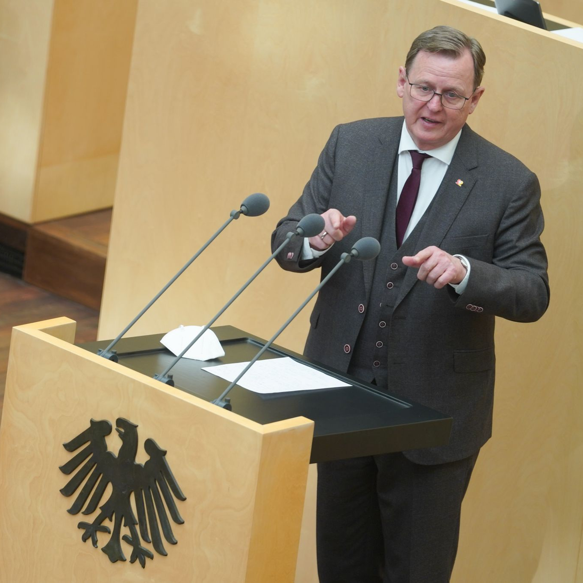 Schon in seiner Zeit als Thüringer Ministerpräsident hatte Bodo Ramelow eine Debatte über die Nationalhymne angestoßen. (Archivbild) - Foto: Jörg Carstensen/dpa
