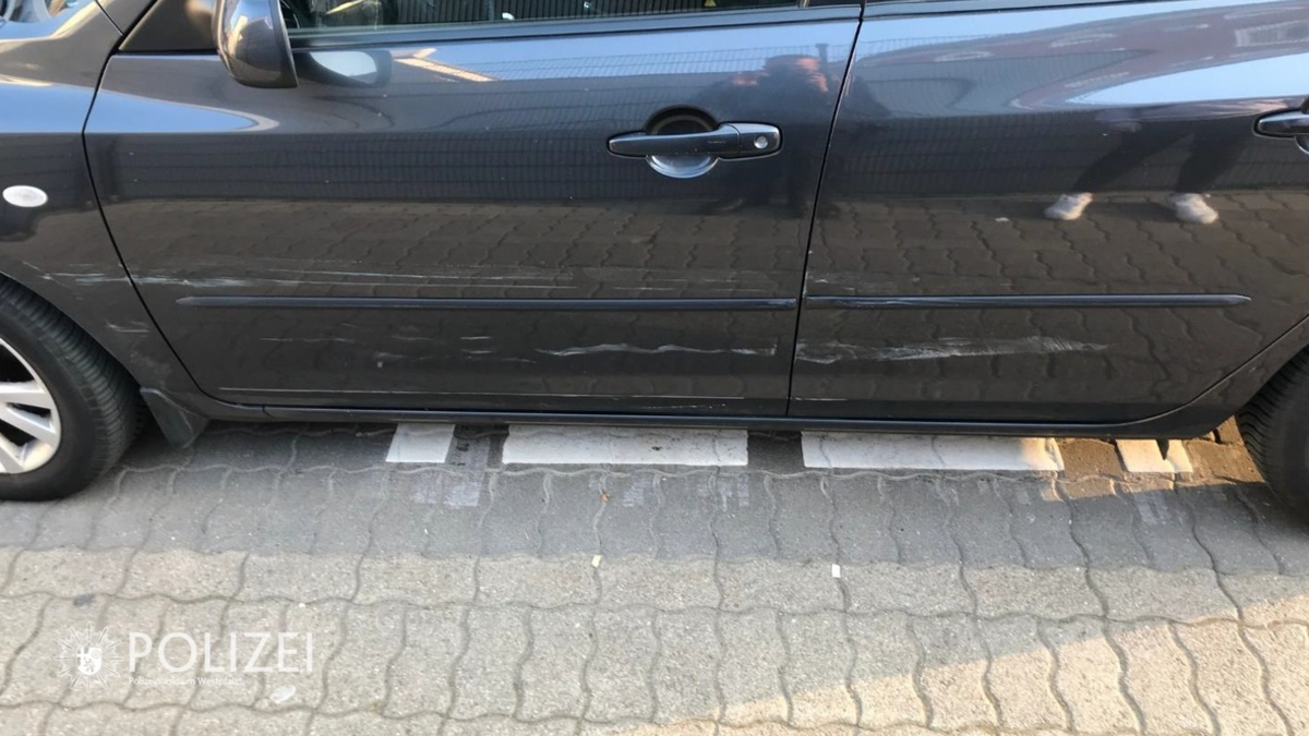 POL-PDLD: Flucht nach Verkehrsunfall - Foto: presseportal.de