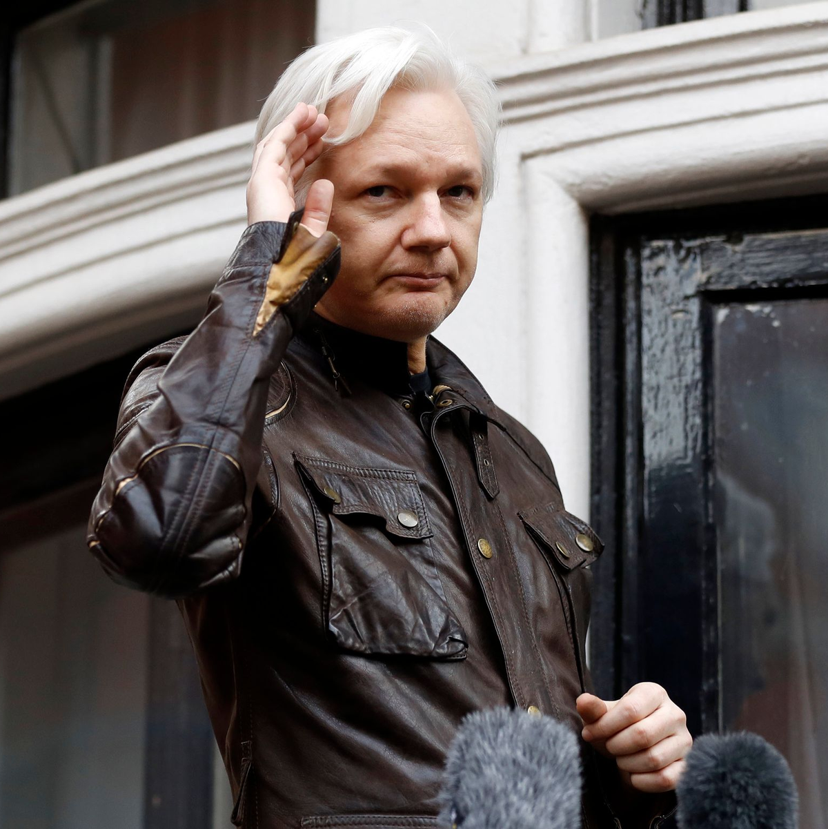 Bei einer Verurteilung ohne eine Vereinbarung mit der Staatsanwaltschaft könnten Assange wegen Spionage bis zu 175 Jahre Haft drohen (Archivbild). - Foto: Frank Augstein/AP/dpa