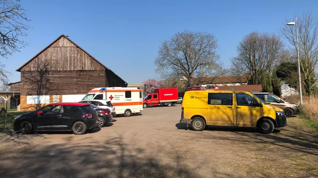 FW-DO: Feuer in einem Mehrfamilienhaus der Schillerstraße Vier Personen über Drehleiter gerettet - Bild: presseportal.de