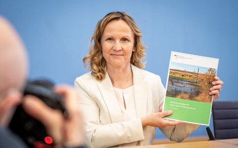 Umweltministerin Steffi Lemke (Bündnis 90/Die Grünen) spricht bei einem Pressestatement. - Foto: Michael Kappeler/dpa Umweltministerin Steffi Lemke (Bündnis 90/Die Grünen) spricht bei einem Pressestatement. - Foto: Michael Kappeler/dpa