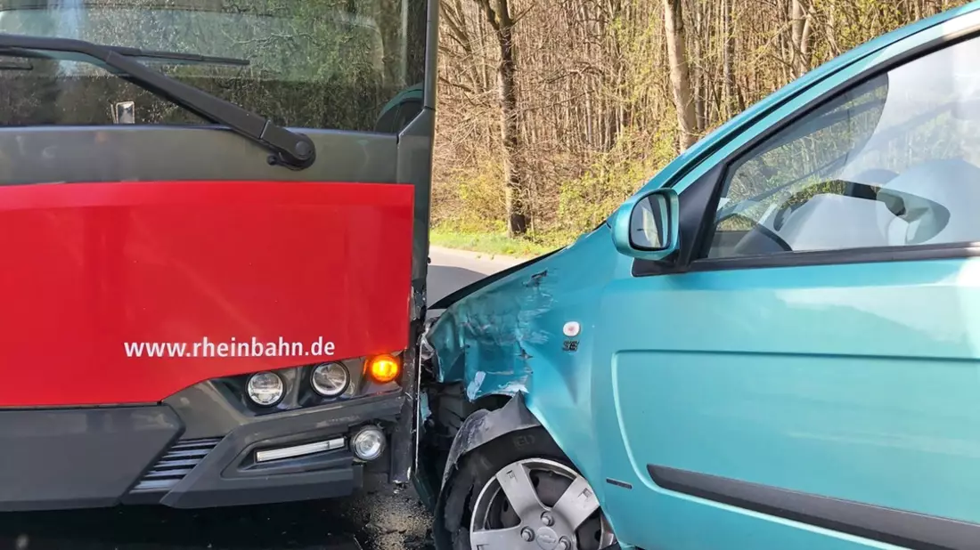 POL-ME: Fahrt ohne Führerschein endet im Straßengraben - 2602048 - Bild: presseportal.de