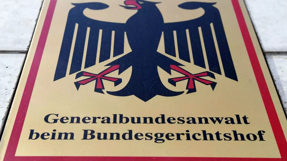 Die Bundesanwaltschaft ist auch bei Fällen von Spionage zuständig. (Archivbild) - Bild: Uli Deck/dpa