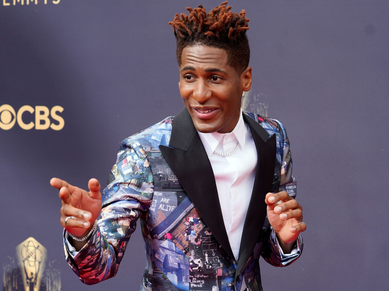 Jon Batiste ist für sechs Grammys nominiert. - Foto: Chris Pizzello/Invision/AP/dpa