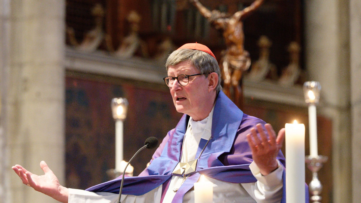 Die Staatsanwaltschaft und Polizei in Köln durchsuchen mehrere Objekte im Erzbistum Köln. Der Kölner Erzbischof ist Rainer Maria Woelki. - Foto: Henning Kaiser/dpa