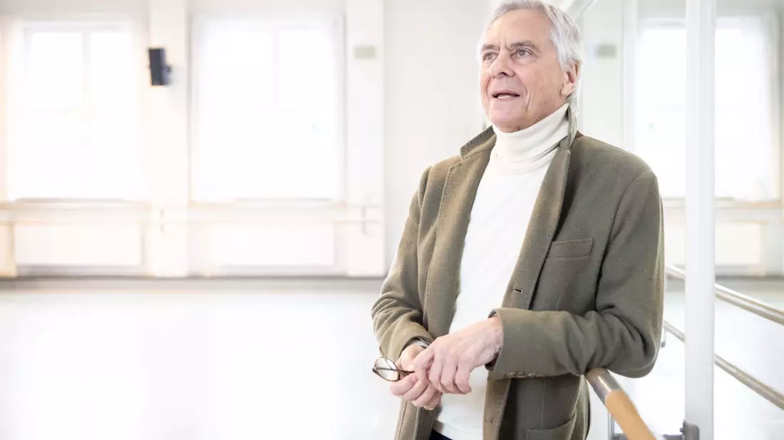 John Neumeier, Ballettdirektor und Chefchoreograf der Compagnie beim Hamburg Ballett, verabschiedet sich. - Bild: Christian Charisius/dpa