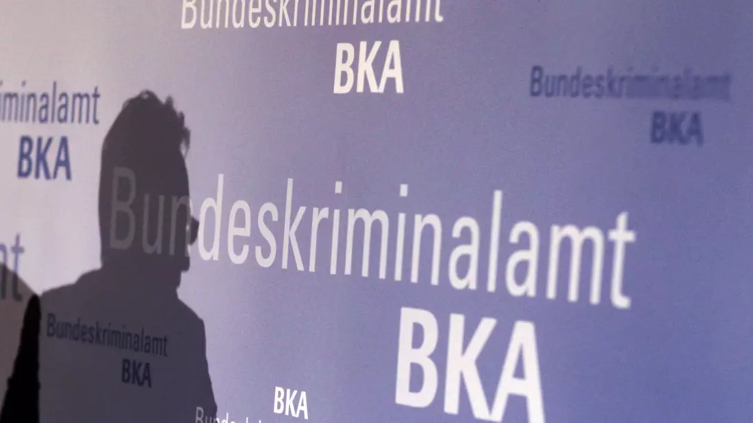Das BKA nimmt Terroristen ins Visier, die im Internet ihr Unwesen treiben. (Symbolbild) - Bild: Fredrik von Erichsen/dpa