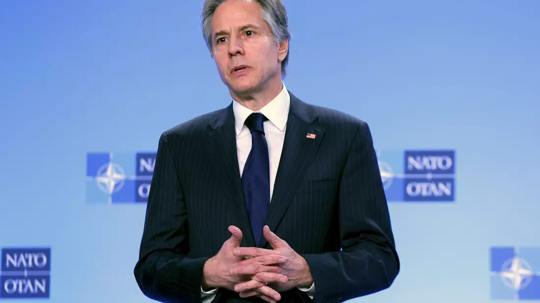 US-Außenminister Antony Blinken ist am Montagabend in Israel eingetroffen. - Bild: Evelyn Hockstein/Pool Reuters/AP/dpa