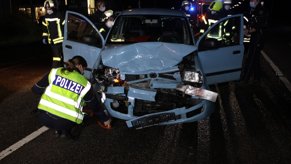 POL-MI: Eine Verletzte (74) nach Zusammenstoß in Dielingen - Foto: presseportal.de
