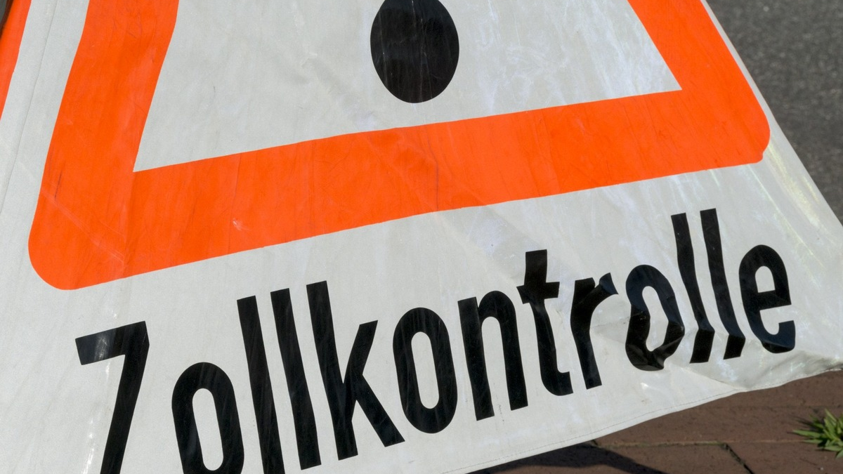 HZA-KO: Koblenz Zoll stellt mehr als drei Kilogramm Kokain sicher Straßenverkaufswert von mehr als 200.000 Euro - Foto: presseportal.de