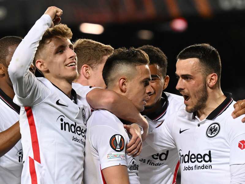 Die Slowakei ging im ersten Gruppenspiel gegen Belgien früh in Führung. - Foto: Arne Dedert/dpa