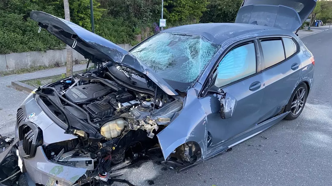 POL-PILEK: Frontalzusammenstoß zwischen zwei Pkw - Bild: presseportal.de
