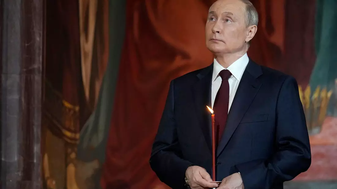 Vor zwei Jahren nannte Kremlchef Putin den Bevölkerungsrückgang eins der drängendsten Probleme Russlands. Mit dem Abnutzungskrieg in der Ukraine hat er dieses Problem nur vergrößert. - Bild: Alexander Zemlianichenko/Pool AP/dpa