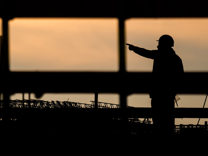 Die lange gute Entwicklung am Arbeitsmarkt in Deutschland hat für mehr reguläre Arbeitsverhältnisse gesorgt. - Foto: Julian Stratenschulte/dpa