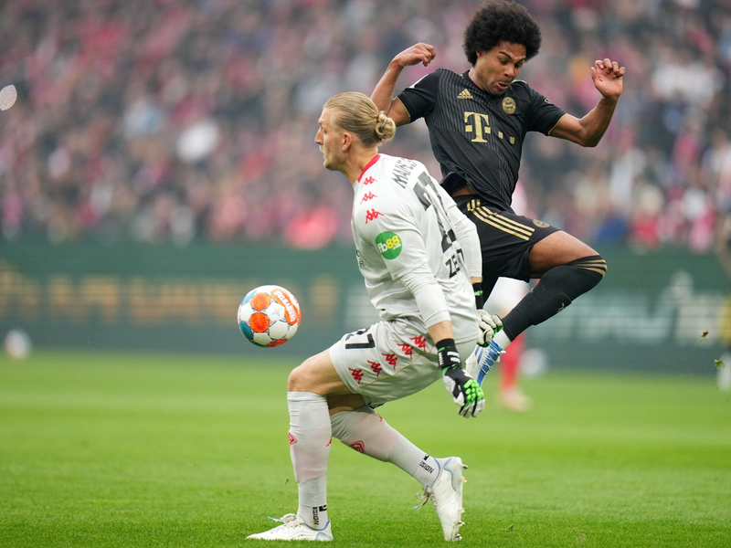 Der FSV Mainz (rot) überraschte gegen den FC Bayern München. - Foto: Thomas Frey/dpa