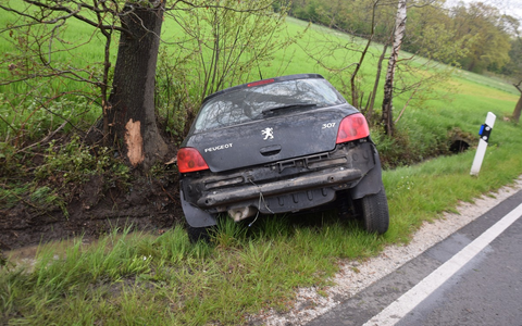 POL-HF: Verkehrsunfall beim Abbiegen - Eine Person leicht verletzt - Foto: presseportal.de
