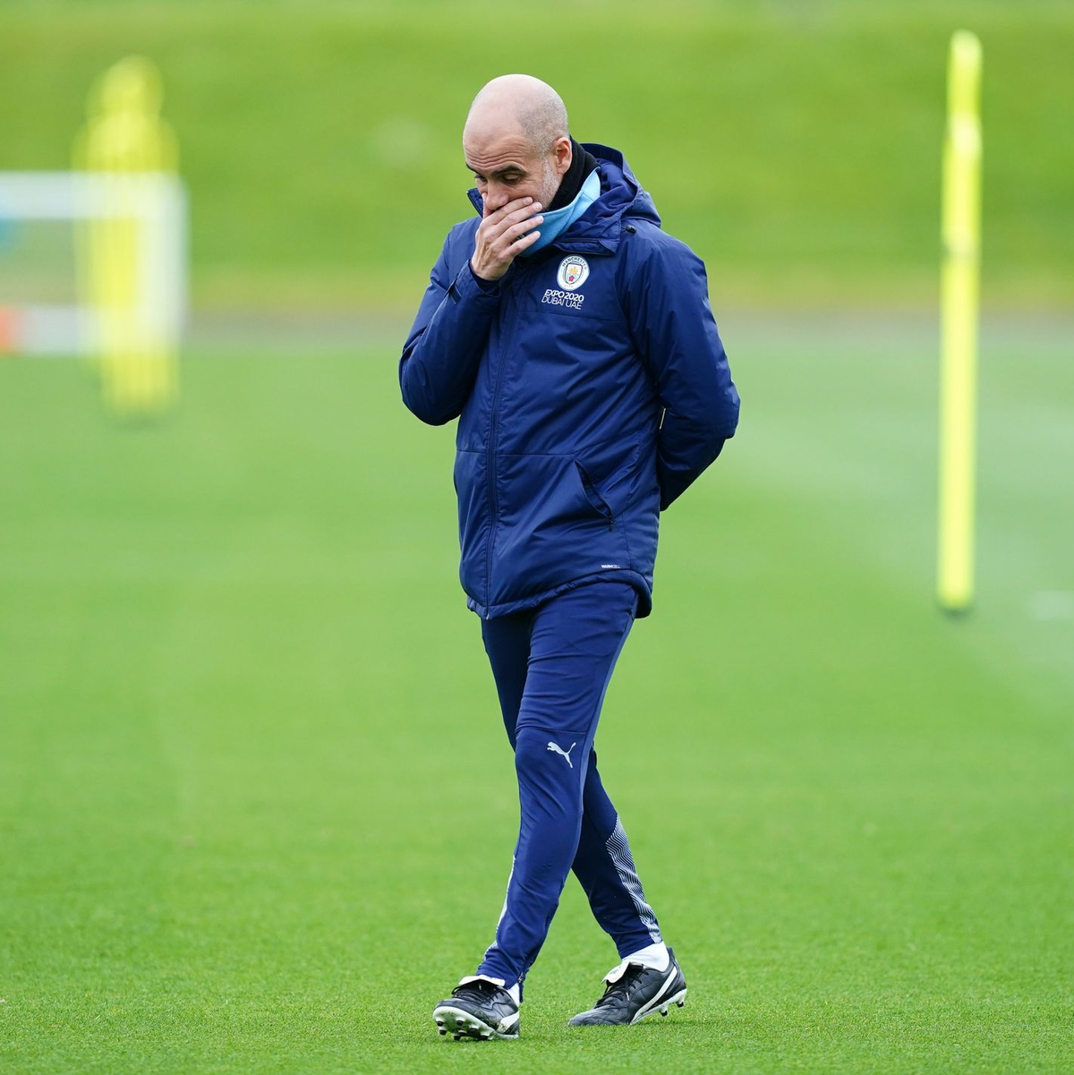 City-Trainer Pep Guardiola musste lange um den Sieg bangen. - Foto: Martin Rickett/PA Wire/dpa