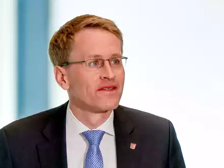 Schleswig-Holsteins CDU-Regierungschef Günther ist über die Entscheidung der Bundesregierung zur Senkung der Stromsteuer enttäuscht.   - Foto: Frank Molter/dpa