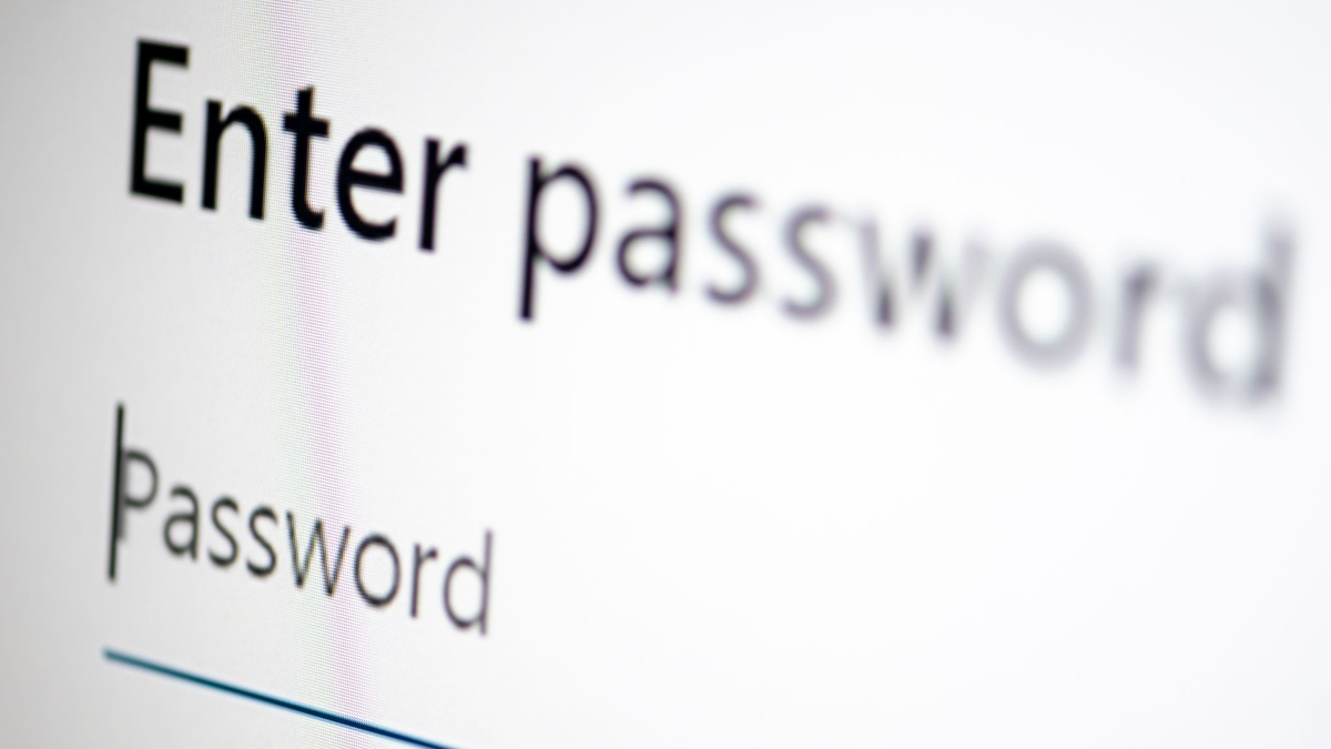 Bei dem angeblichen massiven Datenleck mit 16 Milliarden Zugangsdaten handelt sich nach Einschätzung von Experten nicht um einen aktuellen Sicherheitsvorfall. (Symbolbild) - Foto: Fabian Sommer/dpa