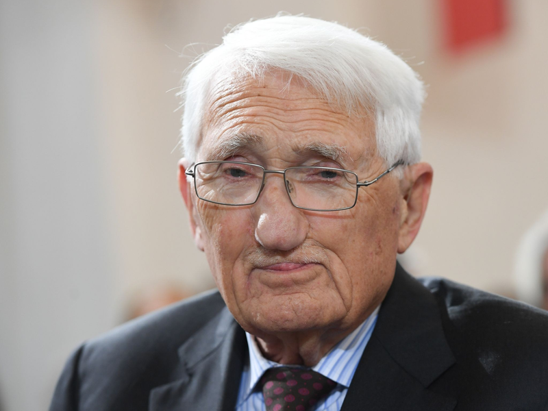 Der Soziologe und Philosoph Jürgen Habermas wird 95. - Foto: Arne Dedert/dpa