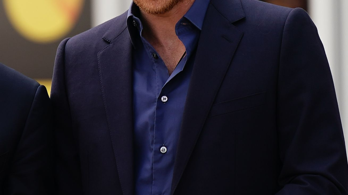 Prinz Harry, Herzog von Sussex, trifft in den Rolls Buildings ein, um im Prozess gegen die Mirror Group Newspapers (MGN) auszusagen. - Foto: Aaron Chown/PA Wire/dpa