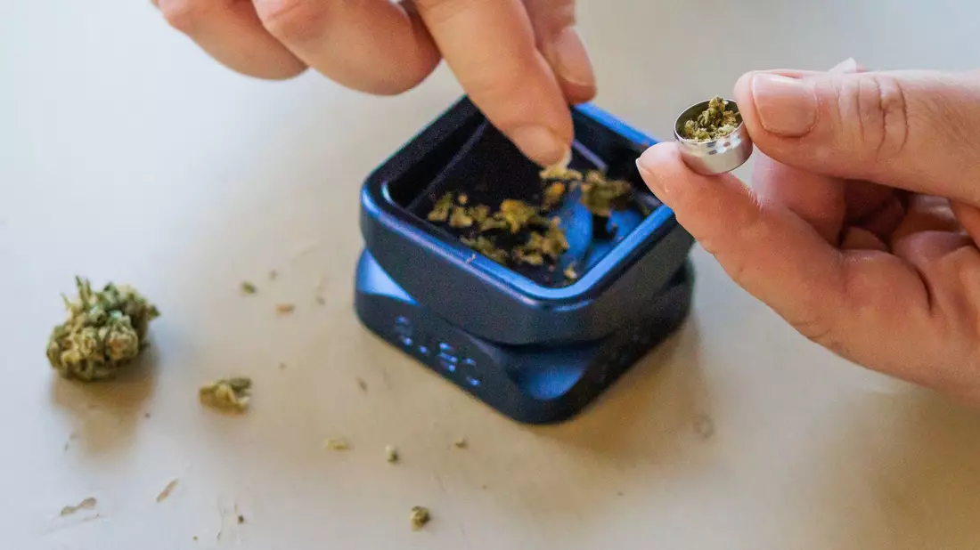 Kann die Cannabis-Legalisierung in Deutschland kommen? Daran gibt es weiter Zweifel. - Bild: Philipp von Ditfurth/dpa