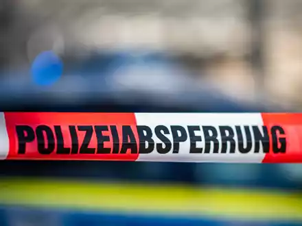 Wegen des Verdachts von Menschenhandel und illegaler Prostitution wurden Razzien in Deutschland und Tschechien durchgeführt. (Symbolbild) - Foto: David Inderlied/dpa