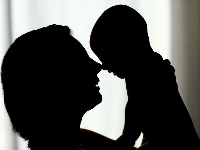 Die Anwälte der Frau fordern Schadenersatz für körperliche und emotionale Belastungen. (Symbolbild) - Foto: Patrick Pleul/dpa-Zentralbild/dpa