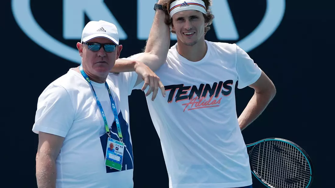 Verpasste in Peking das Finale: Alexander Zverev. - Bild: Andy Wong/AP/dpa