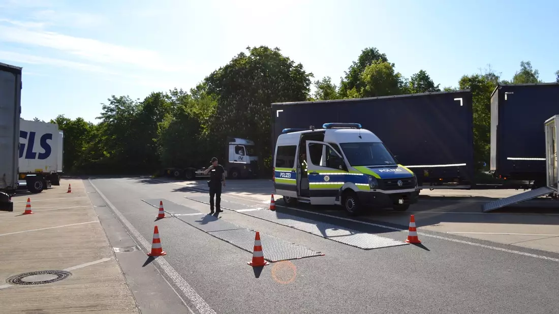 POL-NI: Polizei sucht Eigentümer von Münzalbum - Bild: presseportal.de