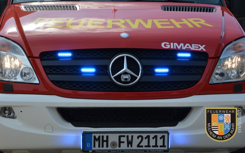 FW-MH: Alleinunfall eines PKW auf der Düsseldorfer Straße - Foto: presseportal.de