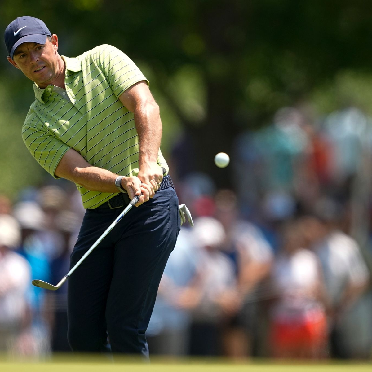 McIlroy verspielte auf den letzten fünf Bahnen zwei Schläge Vorsprung. - Foto: Matt York/AP/dpa