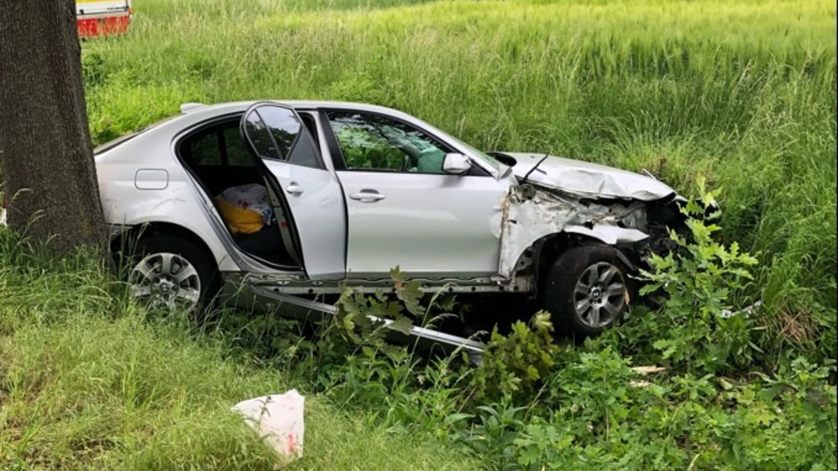 POL-AC: Alleinunfall auf der Venwegener Straße - Auto überschlägt sich - Foto: presseportal.de