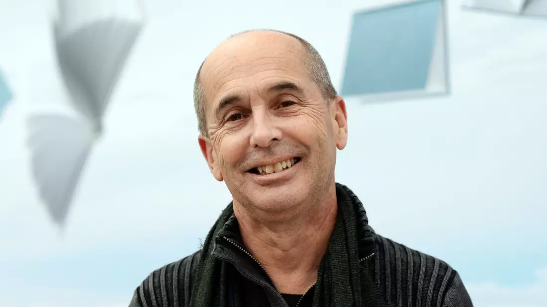 Mit «City in Ruins» hat Don Winslow noch ein letztes Werk vorgelegt - und gleichzeitig eine Trilogie abgeschlossen, an der er nach eigenen Angaben schon sein ganzes Schriftstellerleben lang gearbeitet hat. - Bild: Jens Kalaene/dpa-Zentralbild/dpa