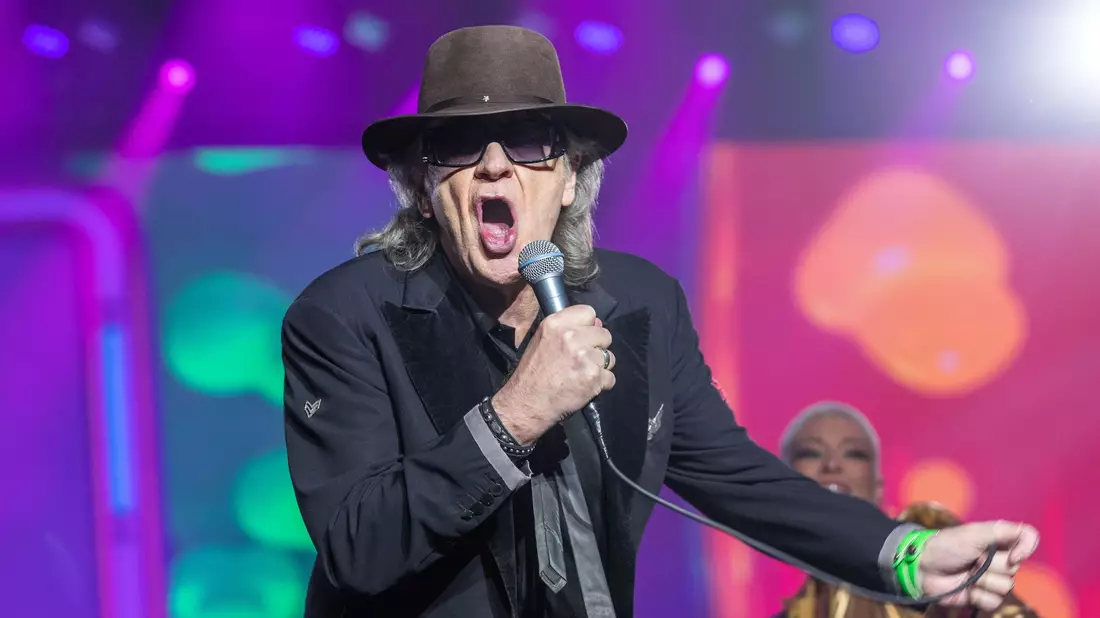 Die Schau «Udo Lindenberg – Maler, Musik und große Show» ist bis 27. August in der Rostocker Kunsthalle zu sehen. - Bild: Jens Büttner/dpa