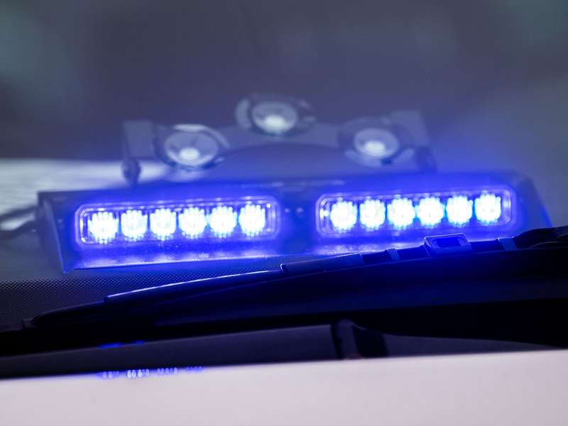 Die Bayerische Zentralstelle zur Bekämpfung von Extremismus und Terrorismus bei der Generalstaatsanwaltschaft München hat nach dem Messerangriff in Regensburg die Ermittlungen wegen zwei Fällen von versuchtem Mord übernommen. - Foto: Lino Mirgeler/dpa/Symbolbild