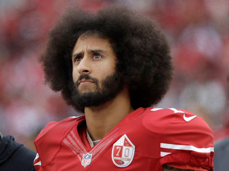 Colin Kaepernick wünscht sich eine Rückkehr in die NFL. - Foto: Marcio Jose Sanchez/AP/dpa