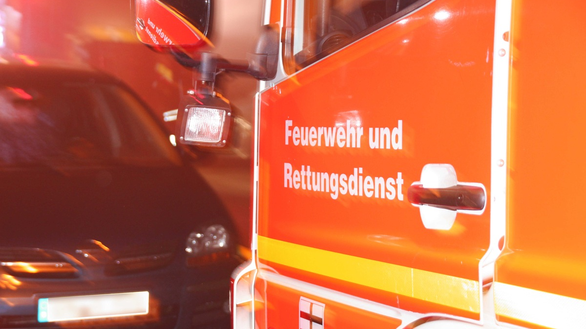 FW-BN: Brand in Hausdurchgang - Foto: presseportal.de