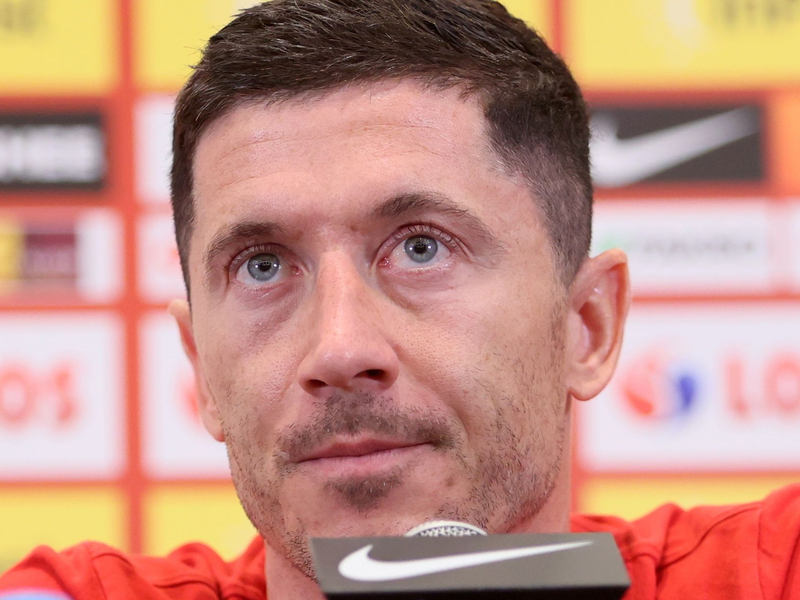 Nicht mehr für Polen? Robert Lewandowski überrascht. - Foto: Leszek Szymanski/PAP/dpa