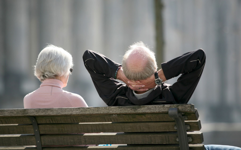 In Deutschland gehen die Menschen laut Angaben der Deutschen Rentenversicherung im Schnitt im Alter von 64,4 Jahren in Rente. - Foto: Stephan Scheuer/dpa